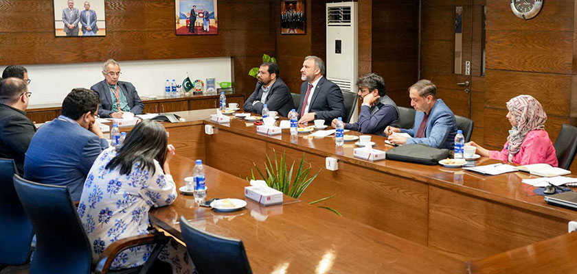 QEC-IBA Karachi Hosts HEC Panel for the Graduate and Postgraduate Program Review (PGPR) 2023-24